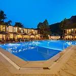 Alados Bed & Breakfast Turgutkoy