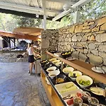 Bed and Breakfast Alados 2*