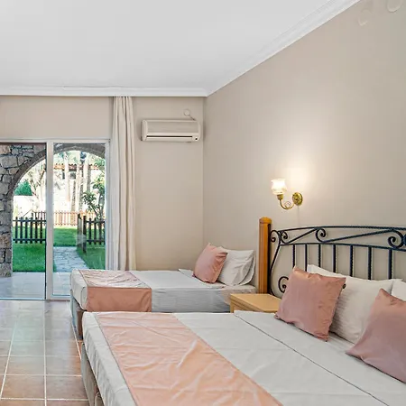 Alados Hotel 2*