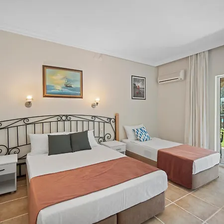 Alados Hotel