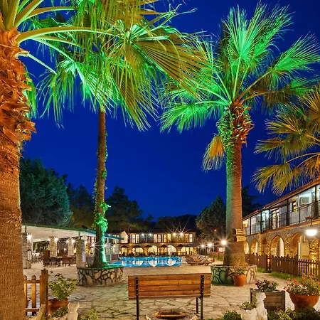 Alados Hotel 2*